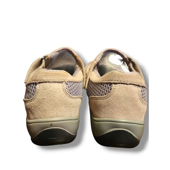 NEW Orthofeet sz 7.5 Womens Tan Leather Strappy Slip on Mary Jane Loafers Preppy - Picture 3 of 10